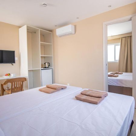 Marisa Napa Suites Agia Napa Buitenkant foto